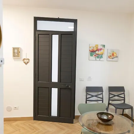 Esse Homes Sant Elia Apartament *